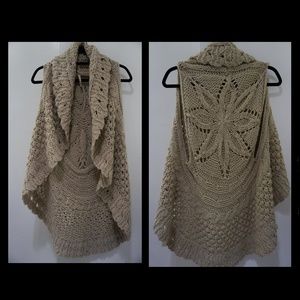 Sleeveless Cardigan